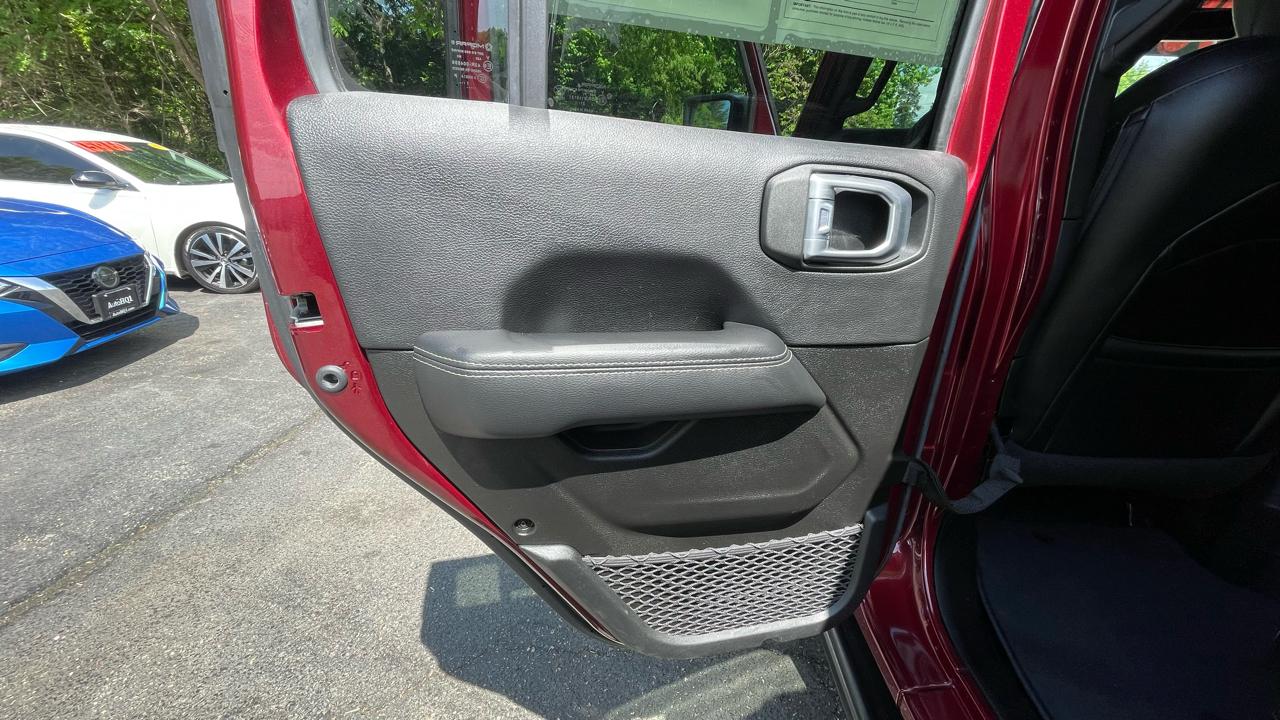Jeep Wrangler Unlimited Sahara 2022