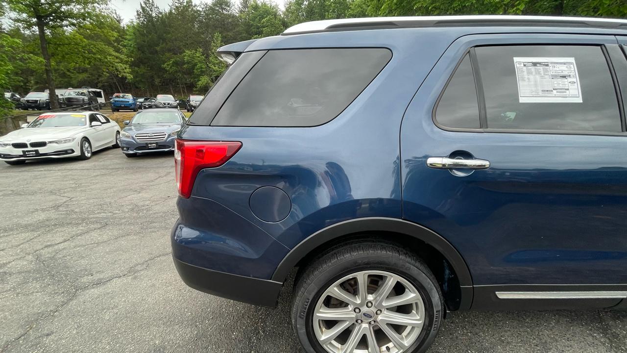 Ford Explorer Limited 4WD 2017