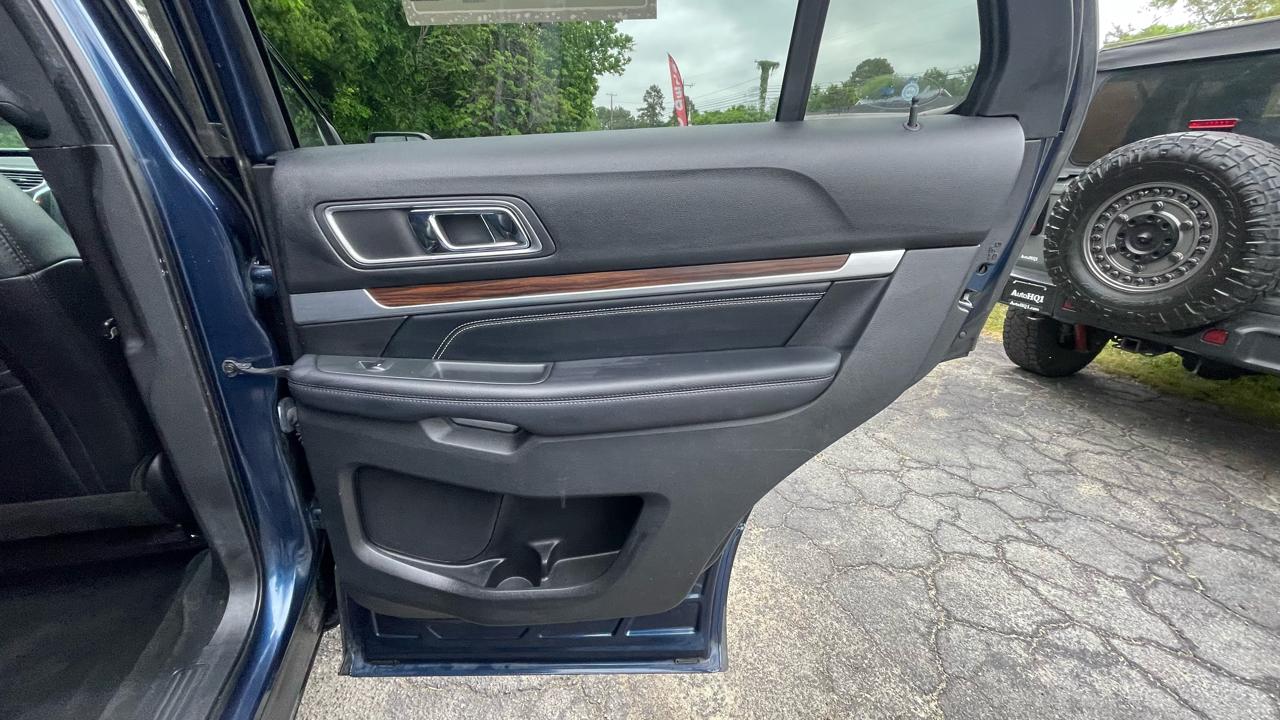 Ford Explorer Limited 4WD 2017