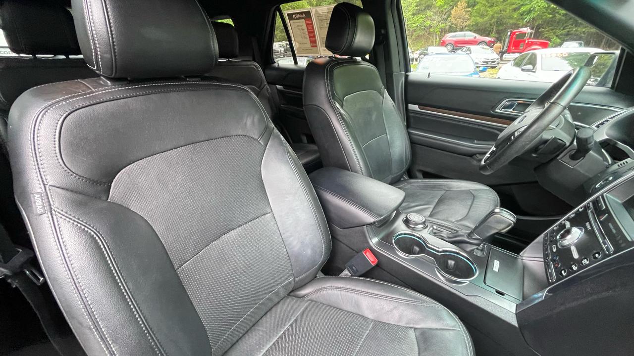 Ford Explorer Limited 4WD 2017