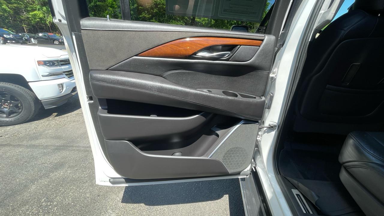 Cadillac Escalade ESV Luxury 4WD 2020