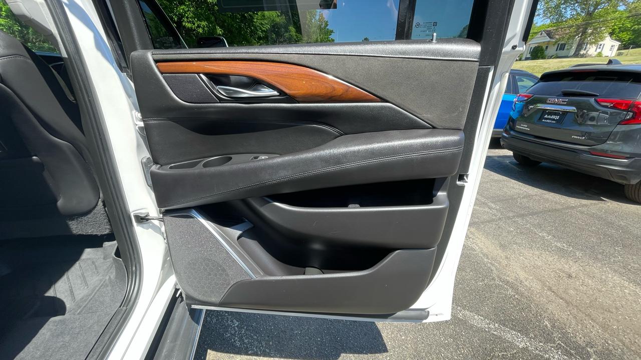 Cadillac Escalade ESV Luxury 4WD 2020