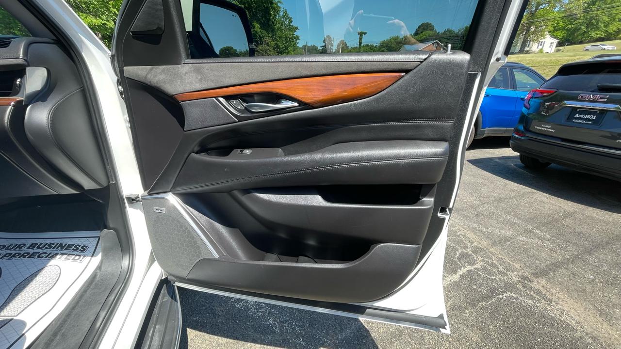 Cadillac Escalade ESV Luxury 4WD 2020