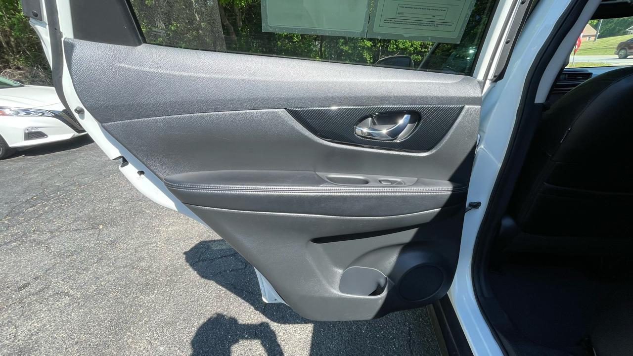 Nissan Rogue SL FWD 2017