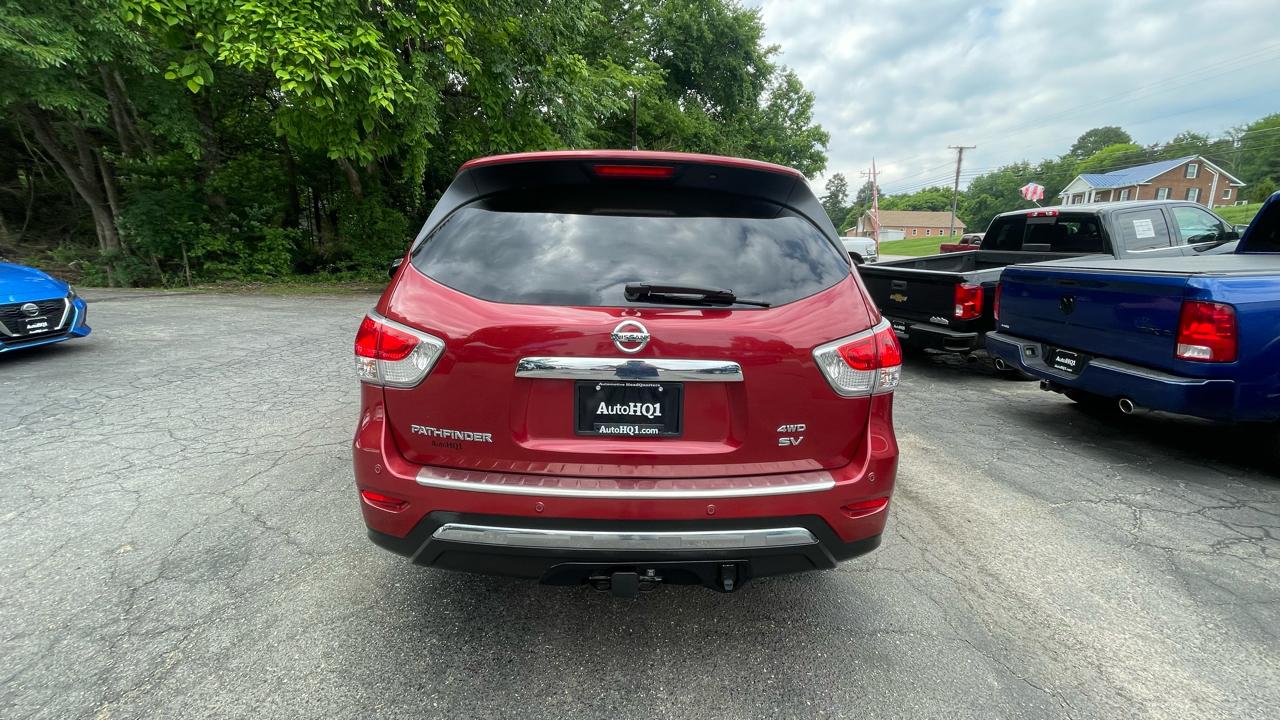 Nissan Pathfinder SV 4WD 2014