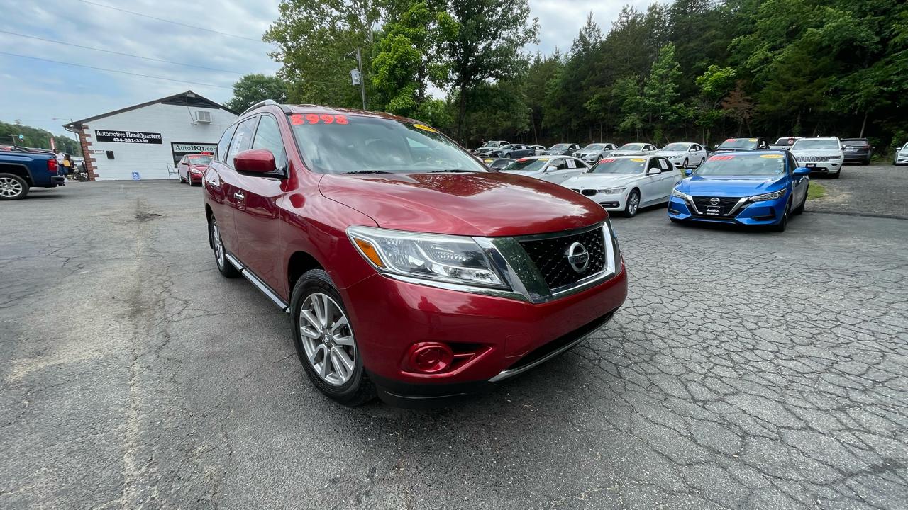 Nissan Pathfinder SV 4WD 2014