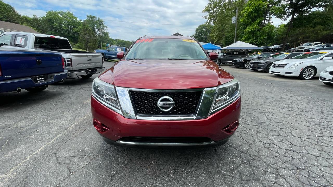 Nissan Pathfinder SV 4WD 2014