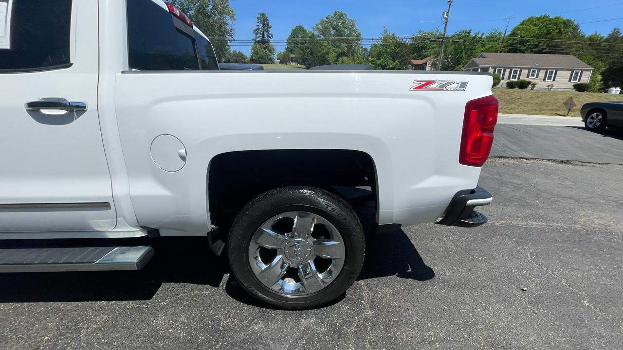 Chevrolet Silverado 1500 LTZ Crew Cab 4WD 2017