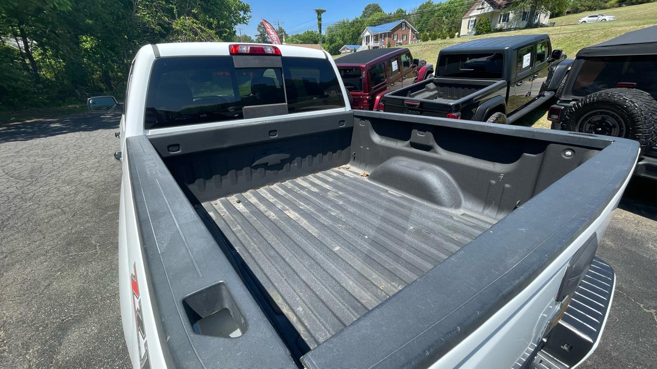 Chevrolet Silverado 1500 LTZ Crew Cab 4WD 2017
