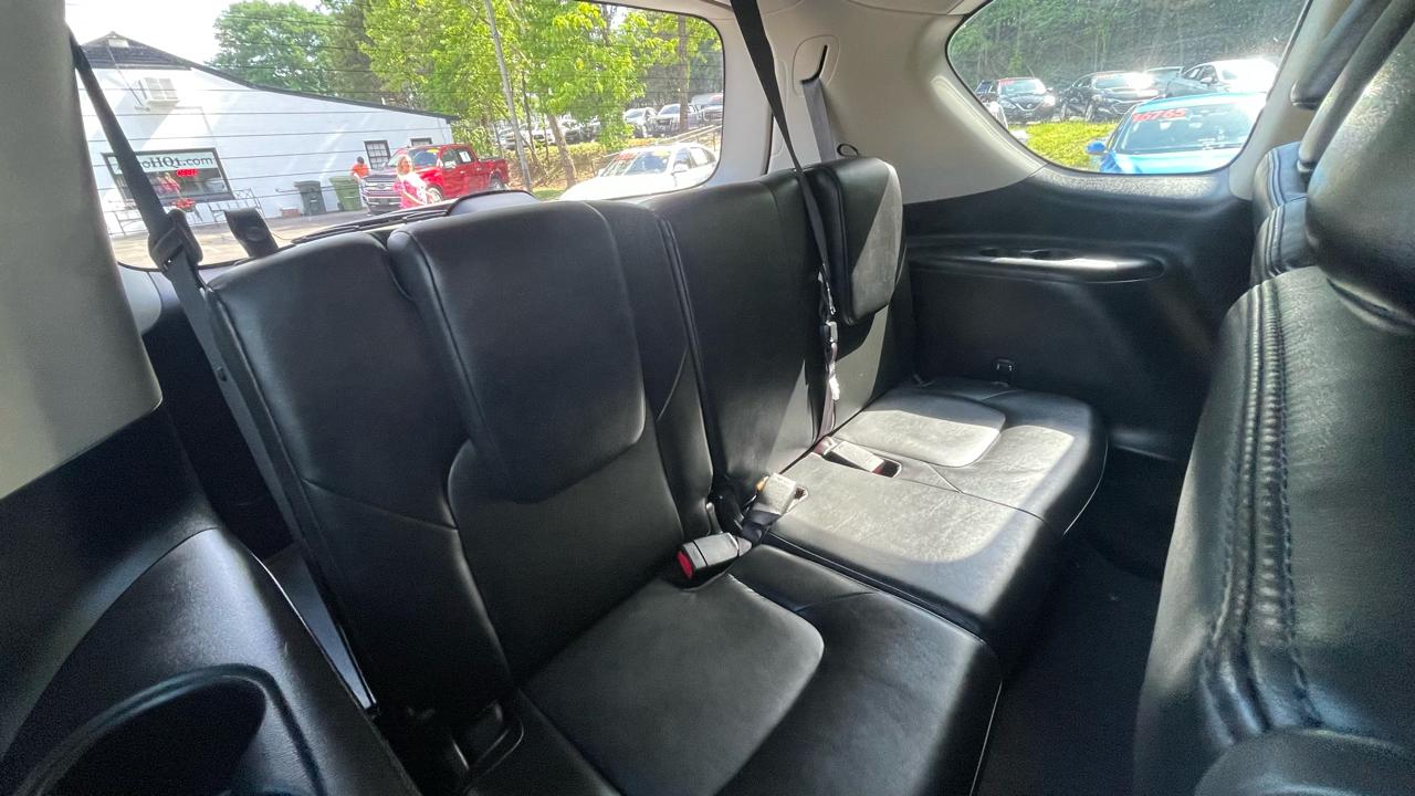 Nissan Armada SV 2WD 2021