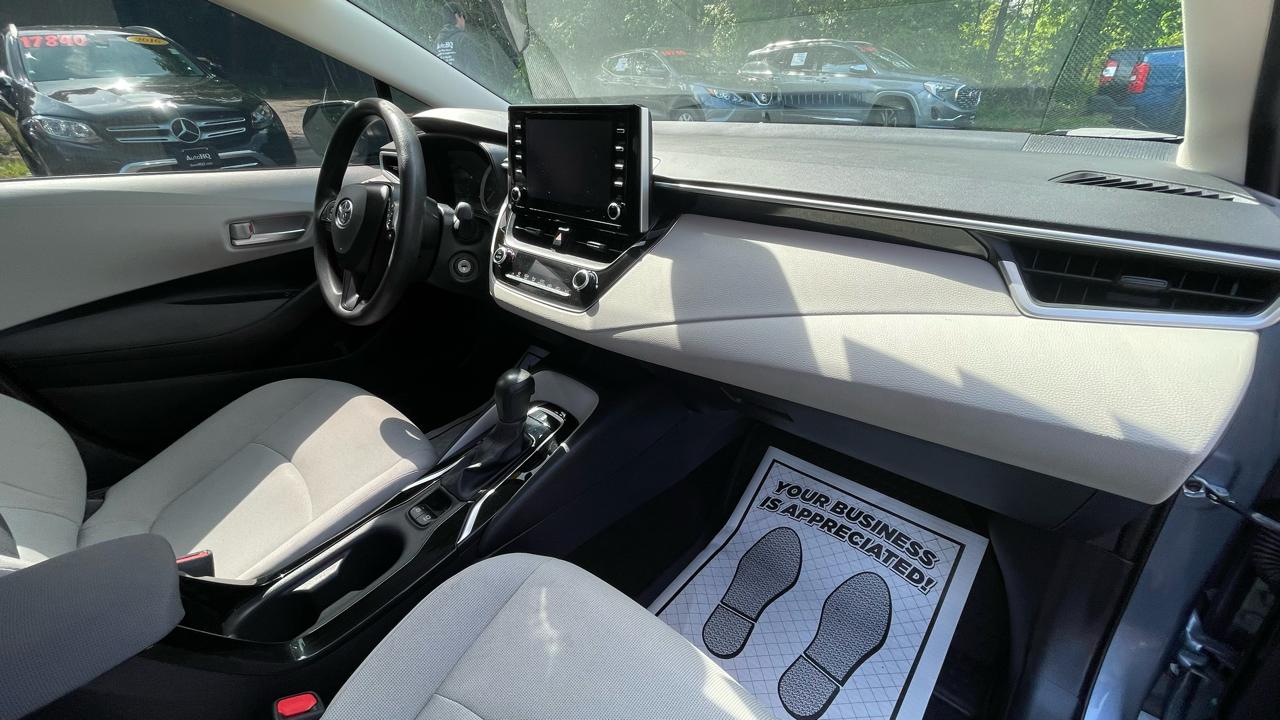 Toyota Corolla LE 2020