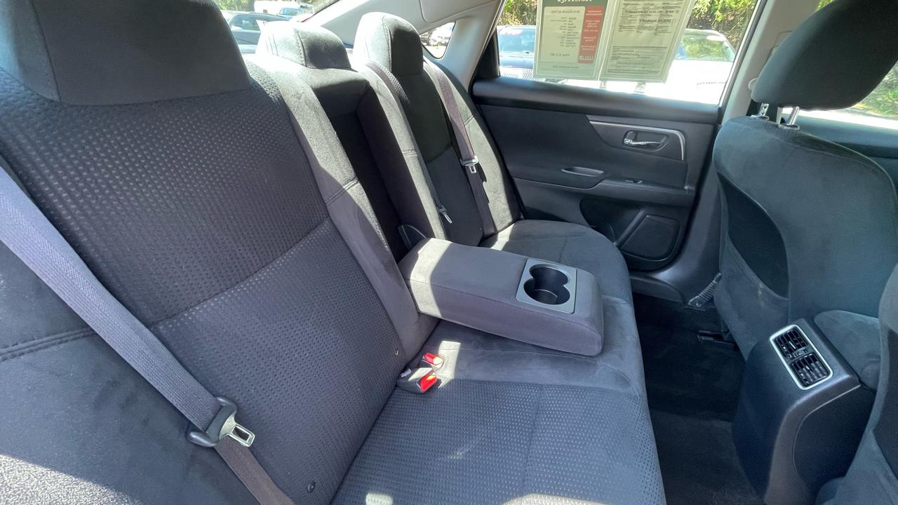 Nissan Altima 2.5 SV 2015