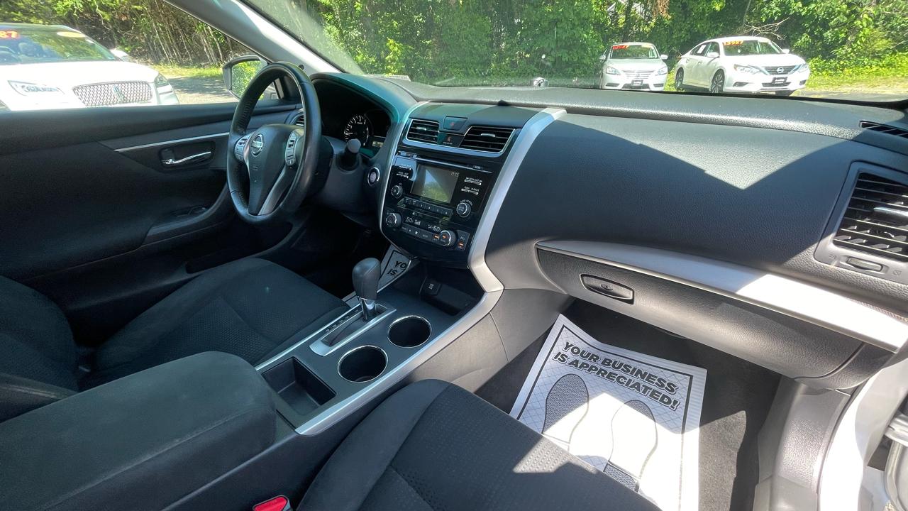 Nissan Altima 2.5 SV 2015