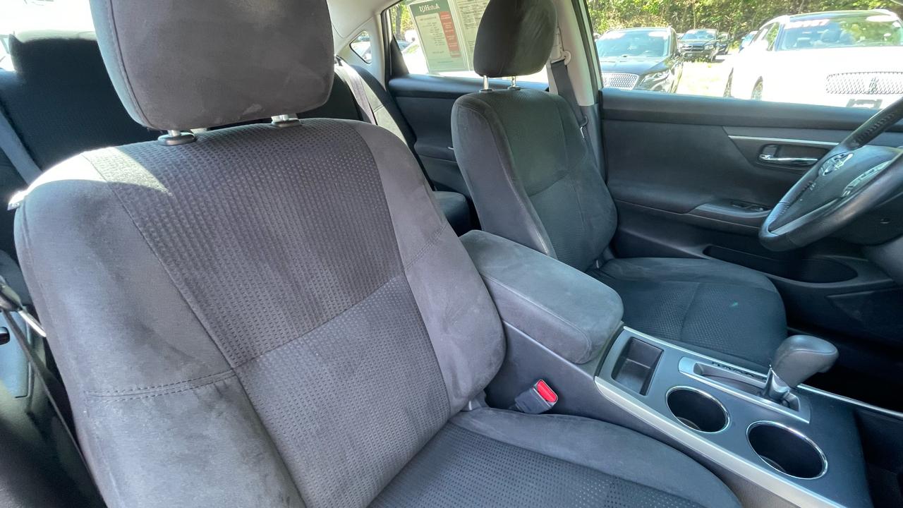 Nissan Altima 2.5 SV 2015