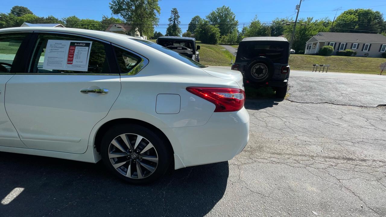 Nissan Altima 2.5 SV 2017