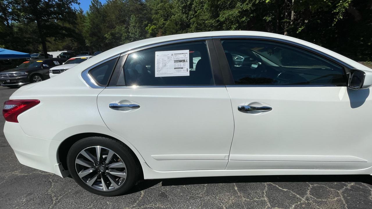 Nissan Altima 2.5 SV 2017