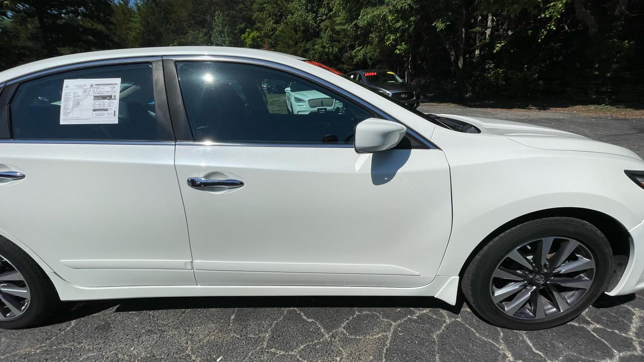Nissan Altima 2.5 SV 2017