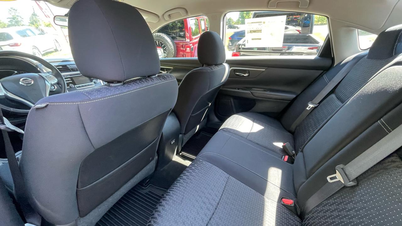 Nissan Altima 2.5 SV 2017