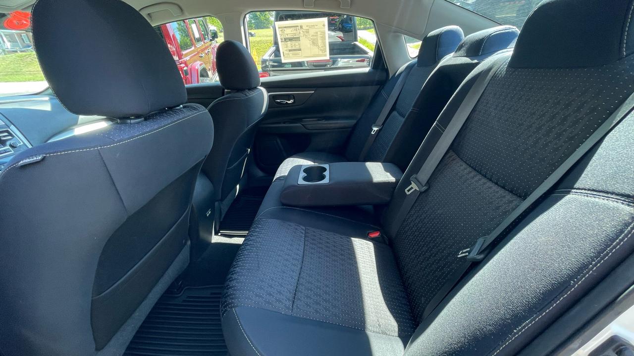 Nissan Altima 2.5 SV 2017