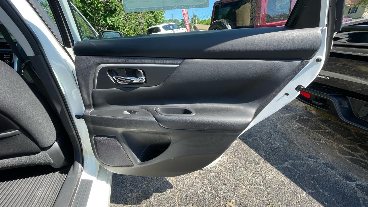 Nissan Altima 2.5 SV 2017