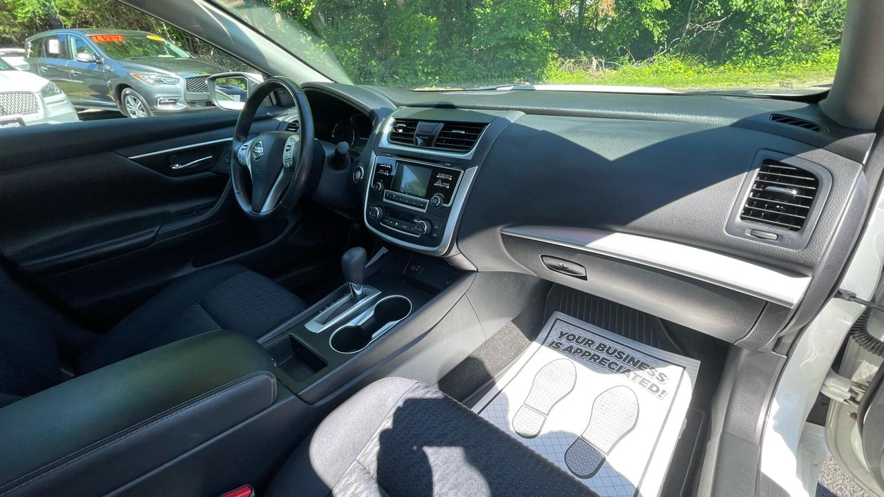 Nissan Altima 2.5 SV 2017