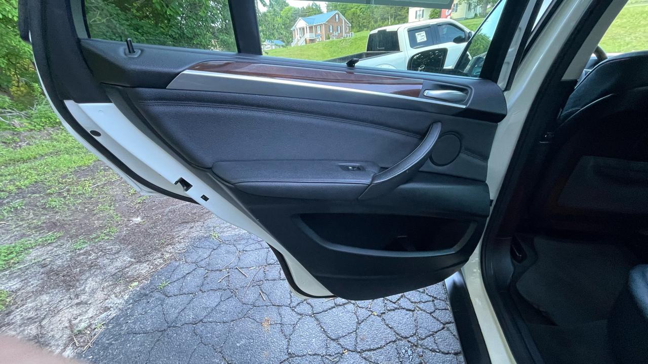 BMW X5 xDrive35i 2012