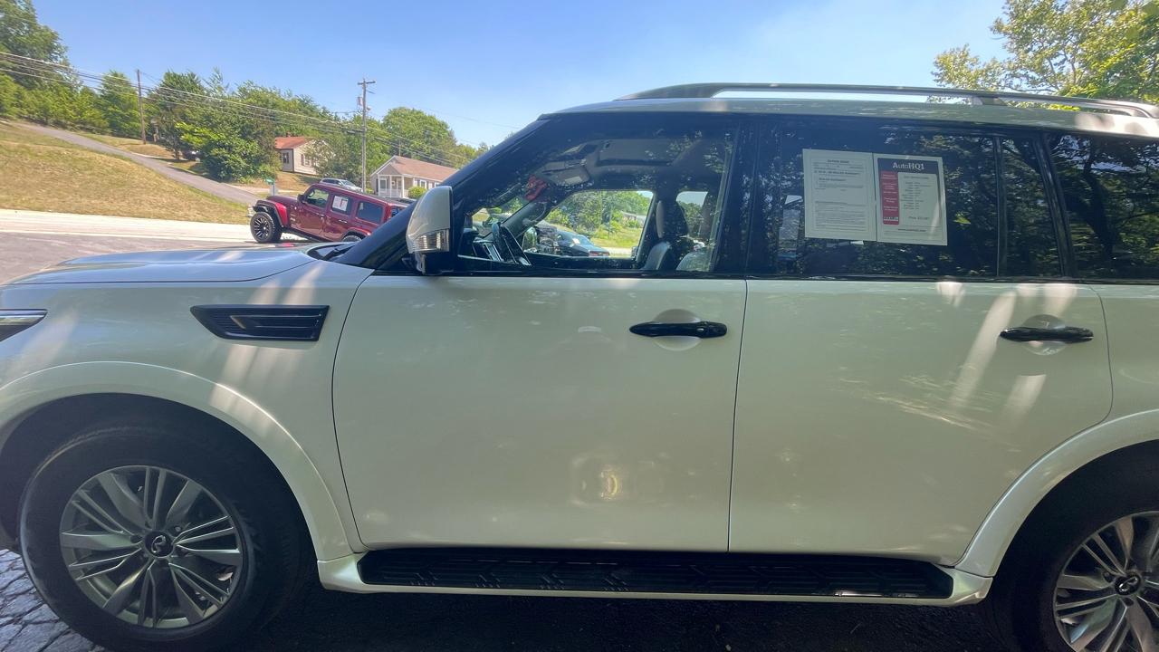 Infiniti QX80 LUXE 4WD 2021
