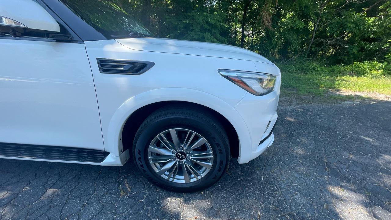 Infiniti QX80 LUXE 4WD 2021