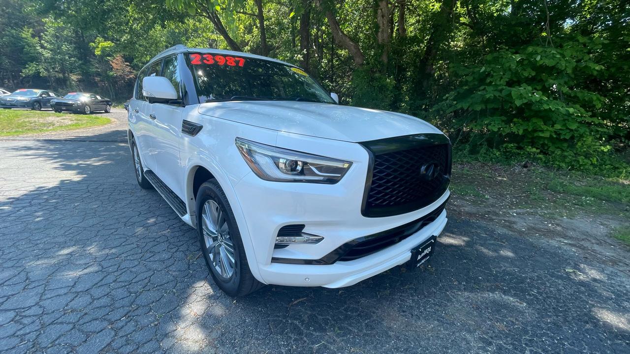 Infiniti QX80 LUXE 4WD 2021