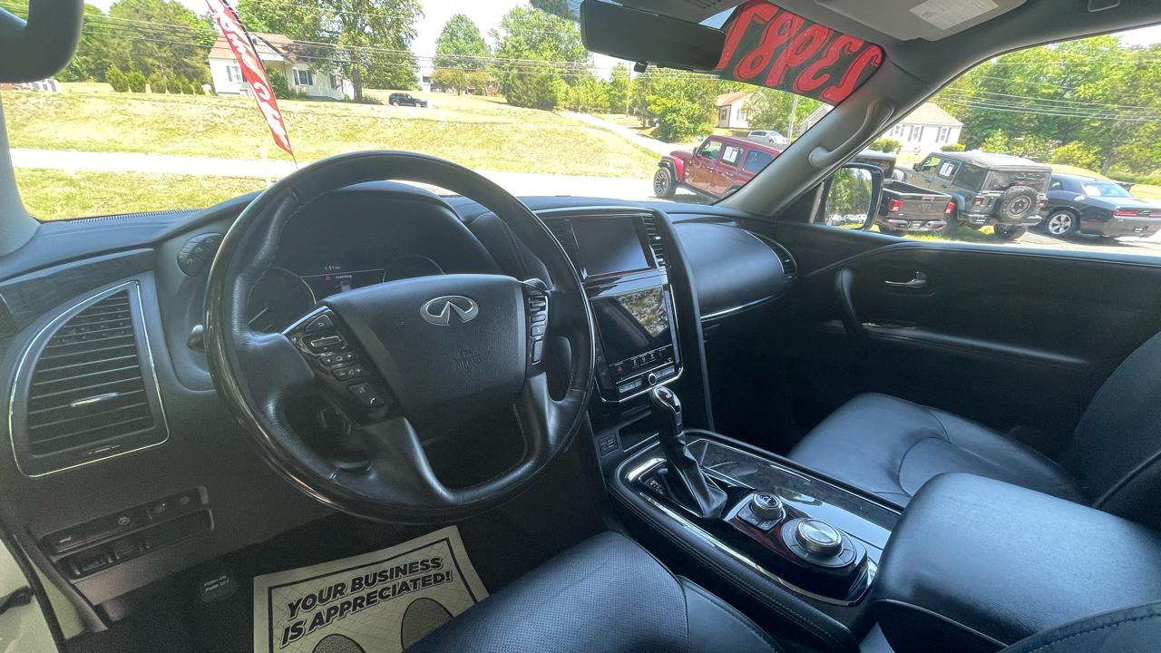 Infiniti QX80 LUXE 4WD 2021