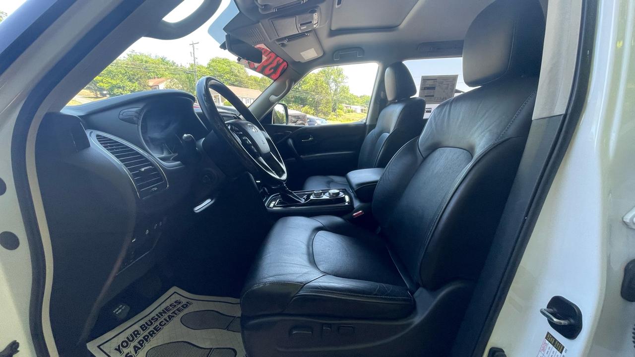 Infiniti QX80 LUXE 4WD 2021