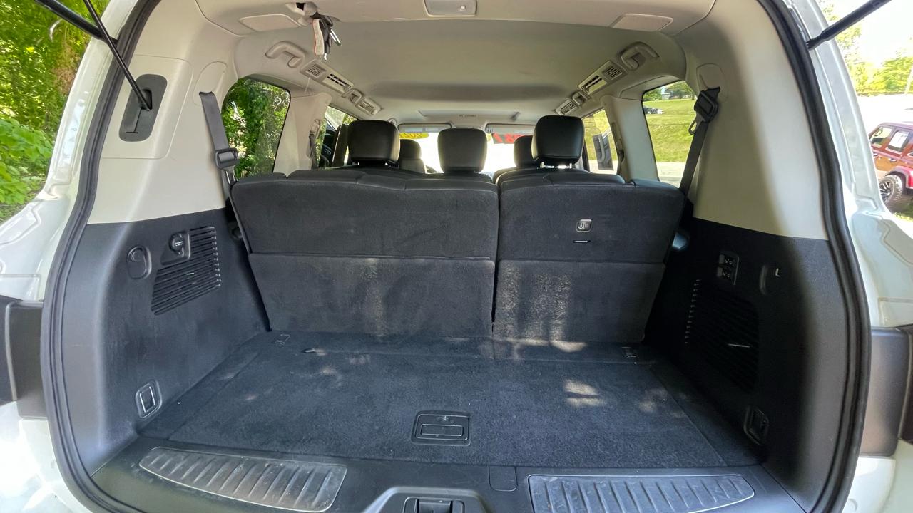 Infiniti QX80 LUXE 4WD 2021
