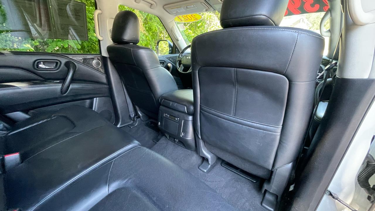 Infiniti QX80 LUXE 4WD 2021