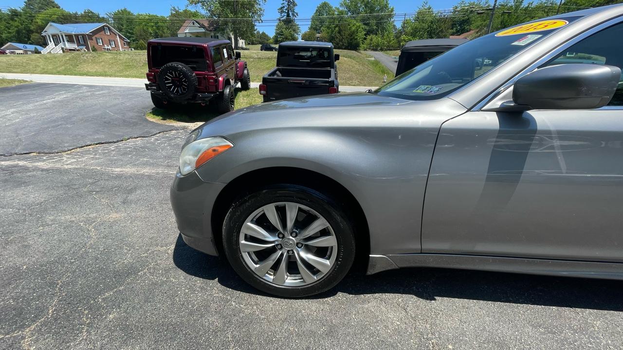 Infiniti M 37x 2013