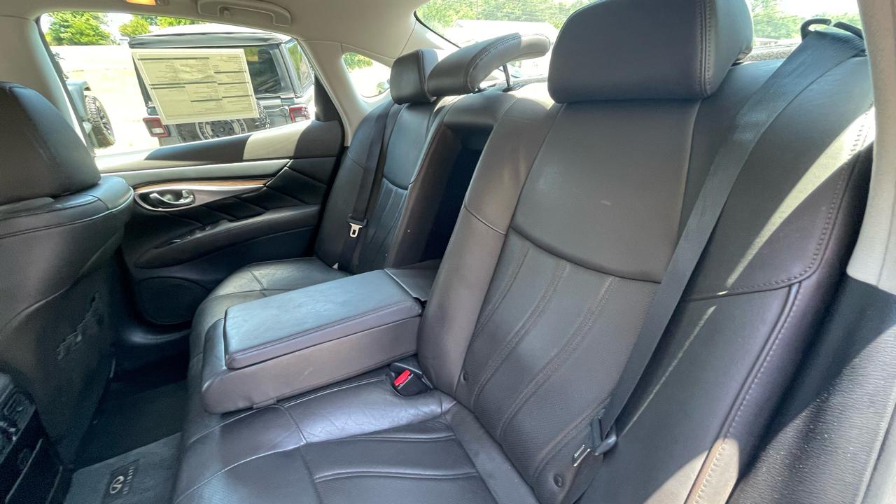Infiniti M 37x 2013