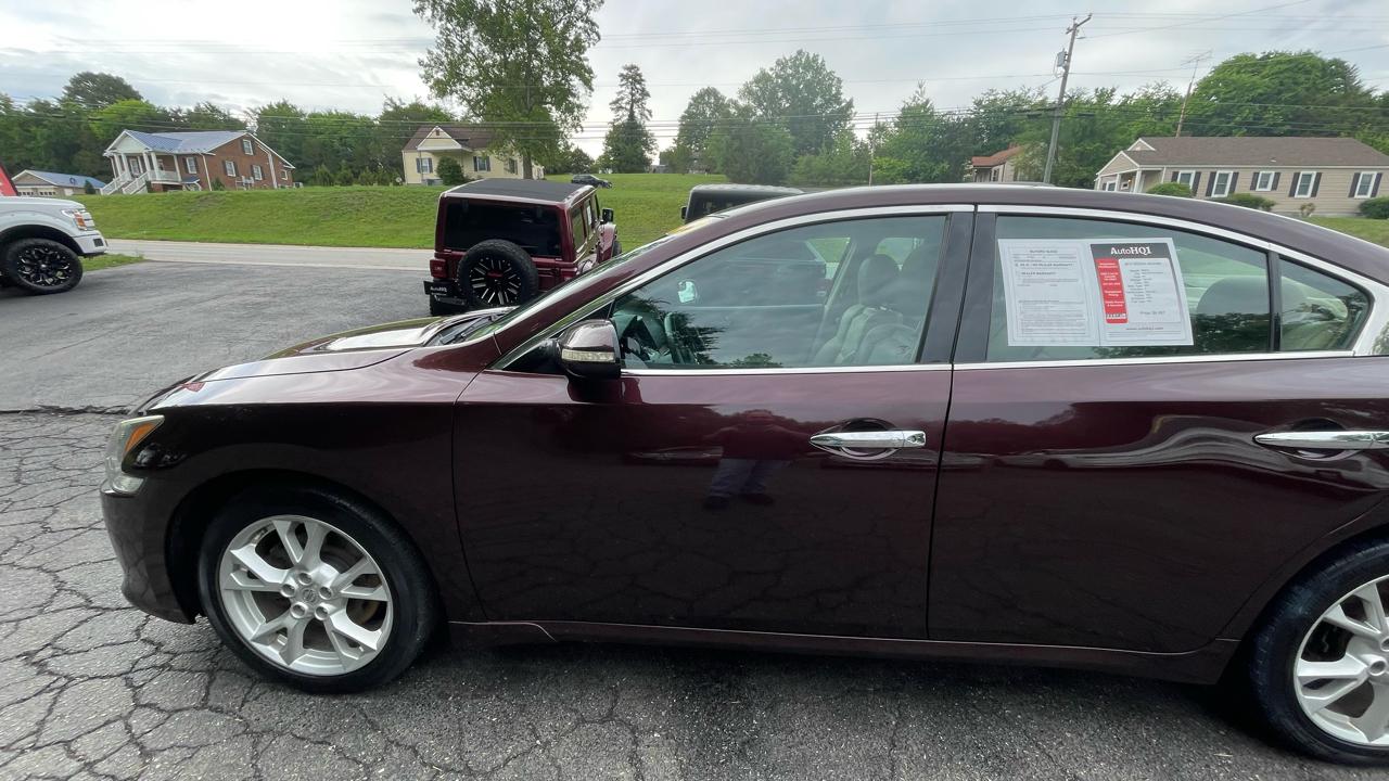 Nissan Maxima SV 2014
