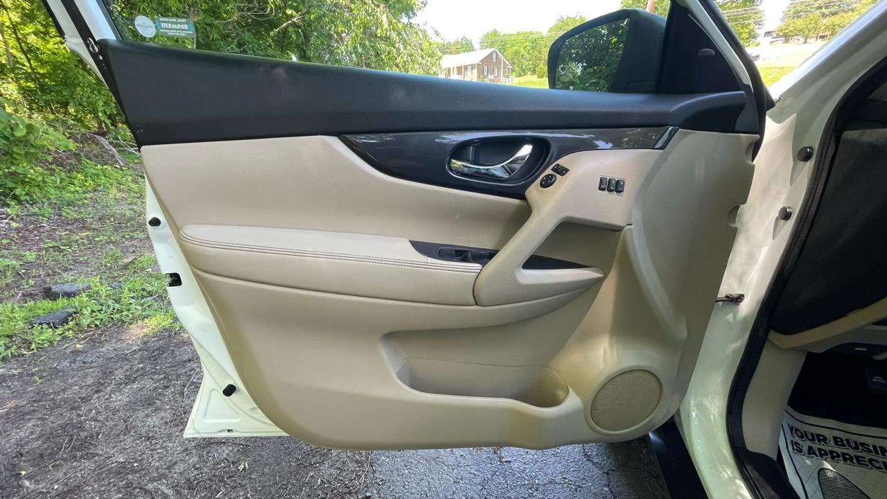 Nissan Rogue SV AWD 2018
