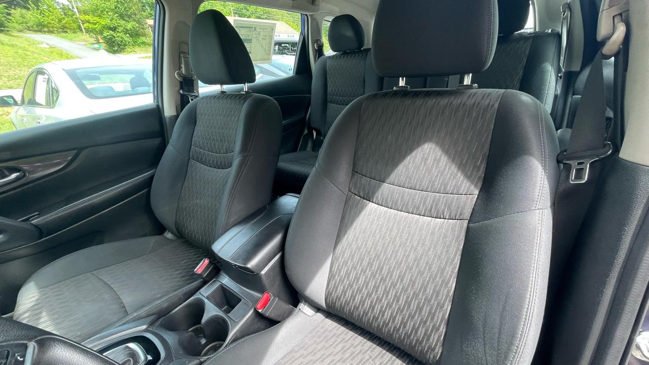 Nissan Rogue S AWD 2018