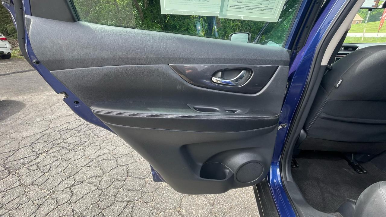 Nissan Rogue S AWD 2018