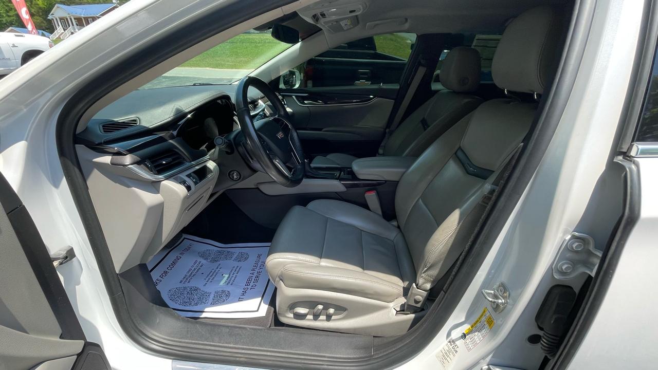 Cadillac XTS  2017