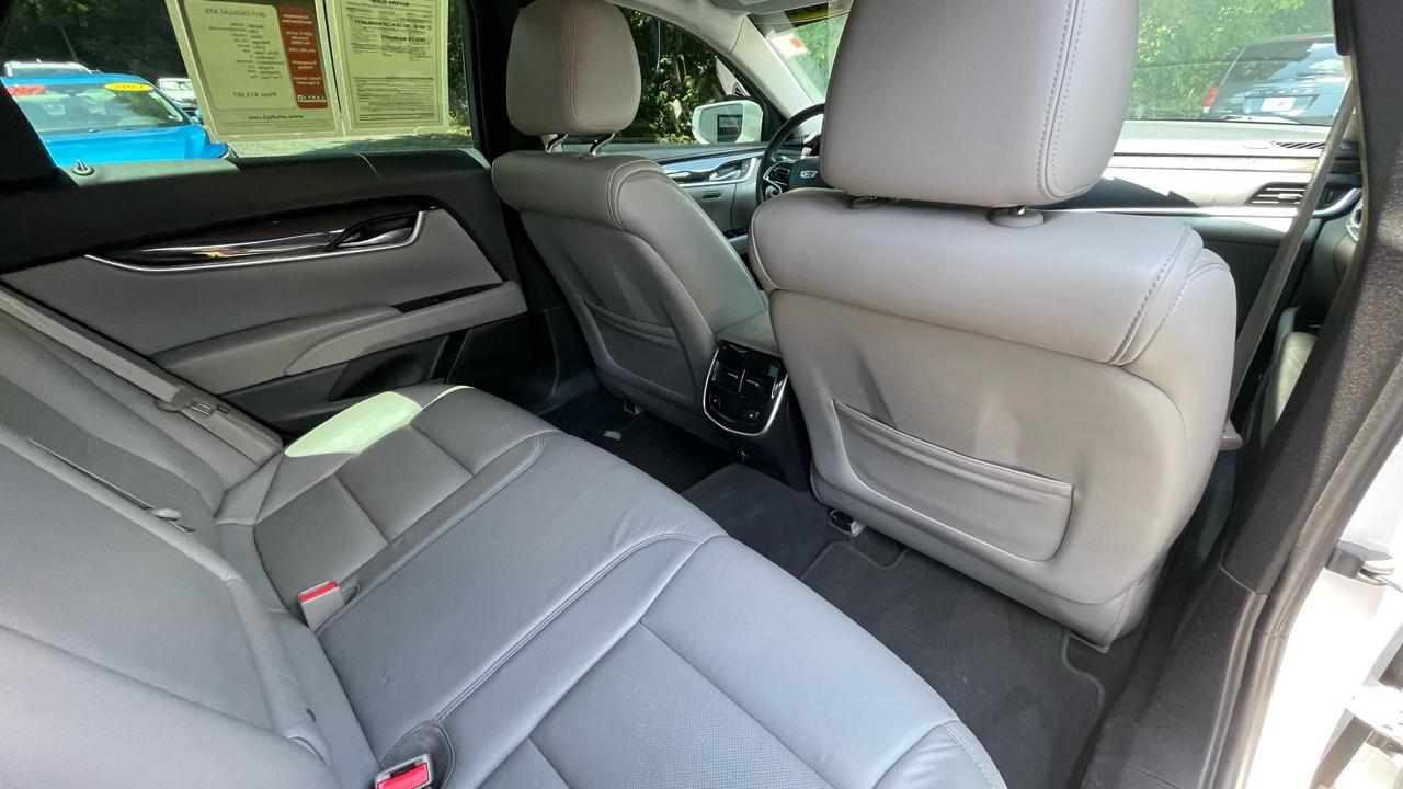Cadillac XTS  2017