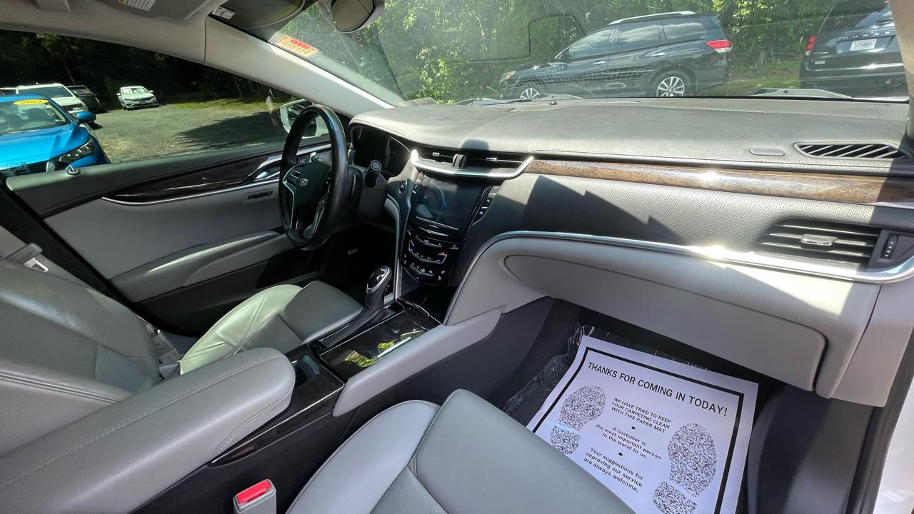Cadillac XTS  2017