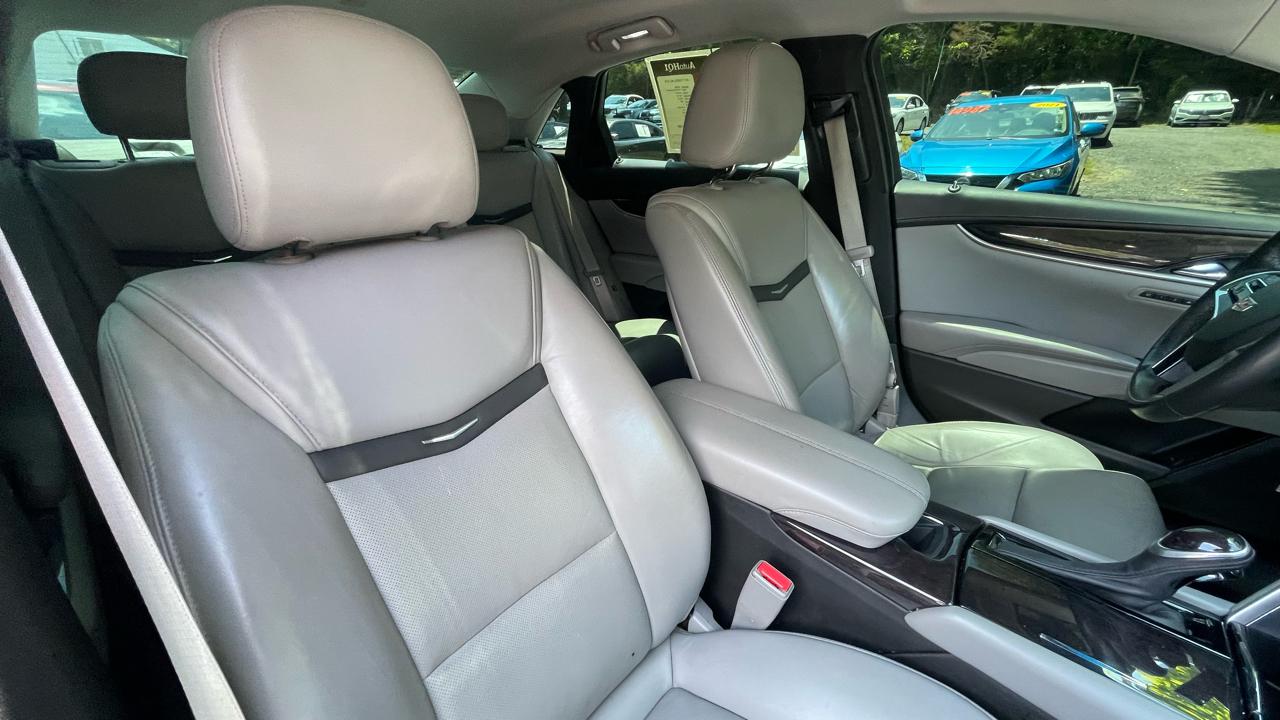 Cadillac XTS  2017