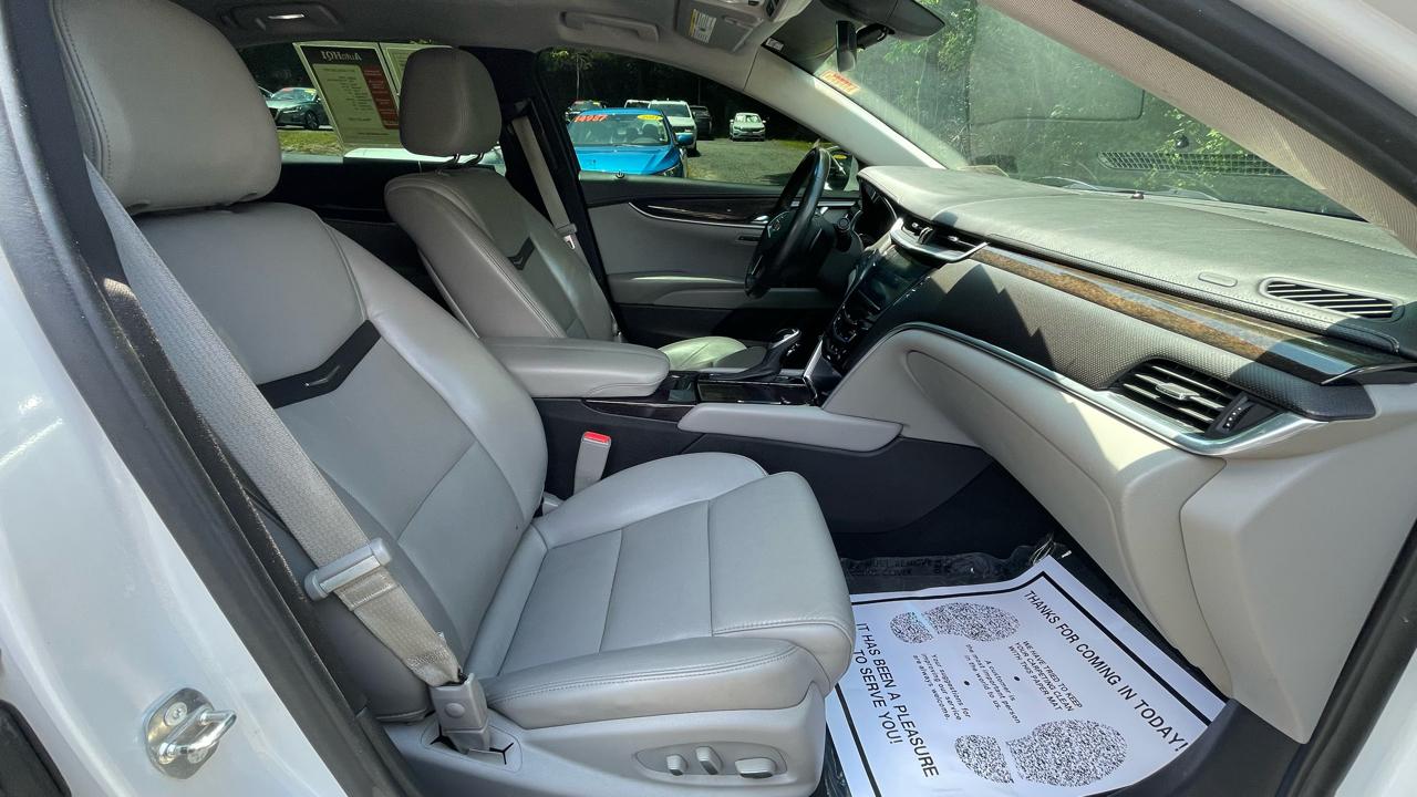 Cadillac XTS  2017
