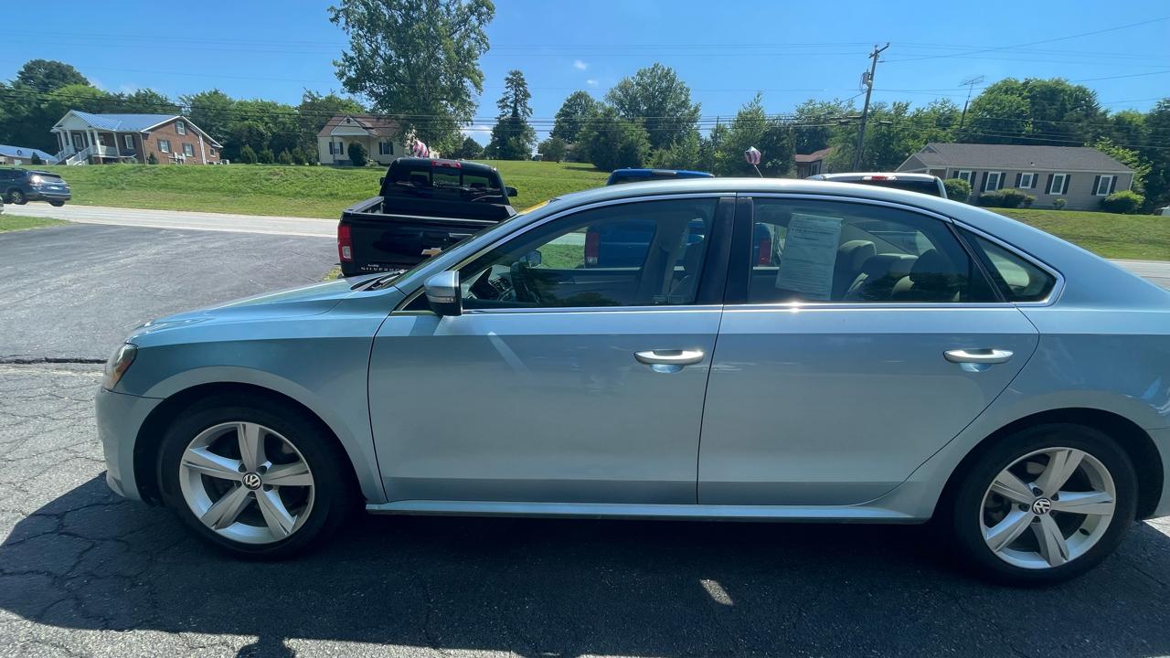Volkswagen Passat  2013