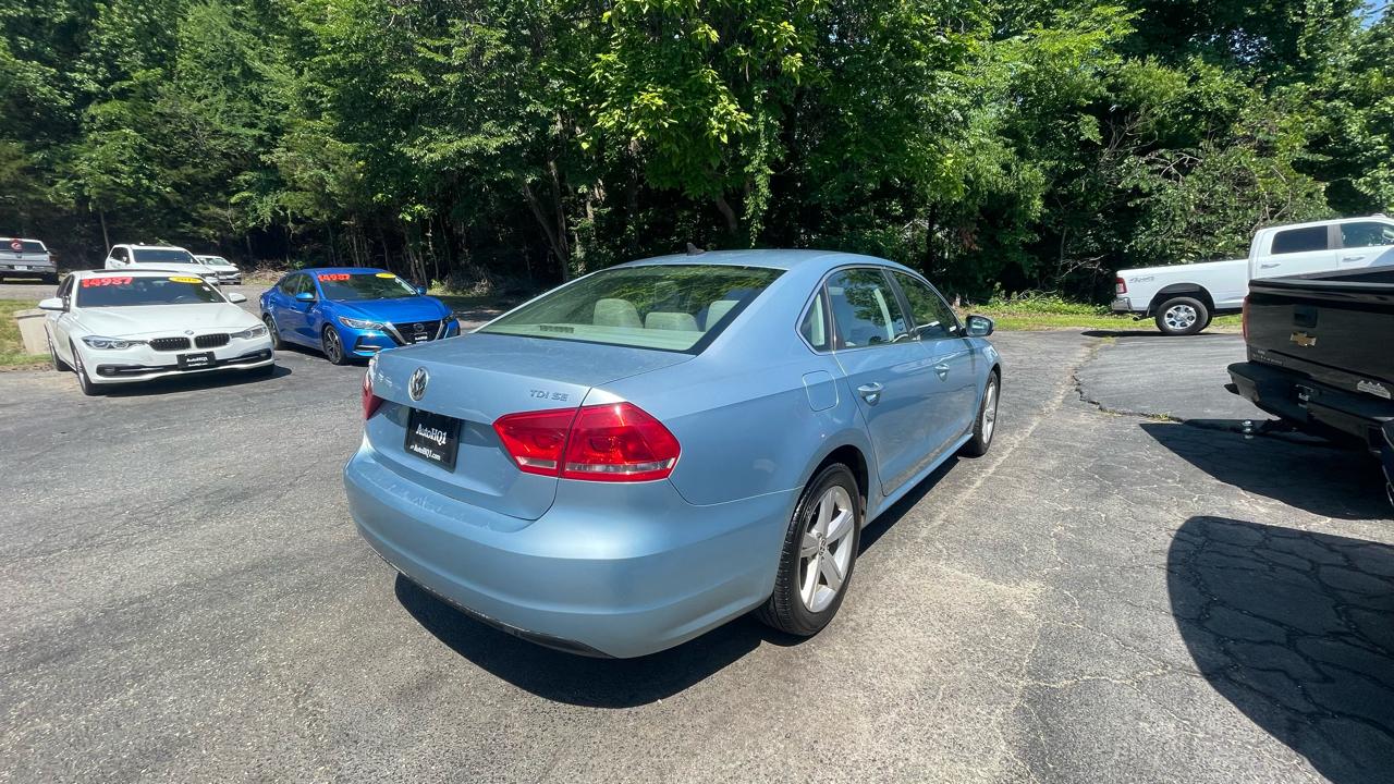 Volkswagen Passat  2013