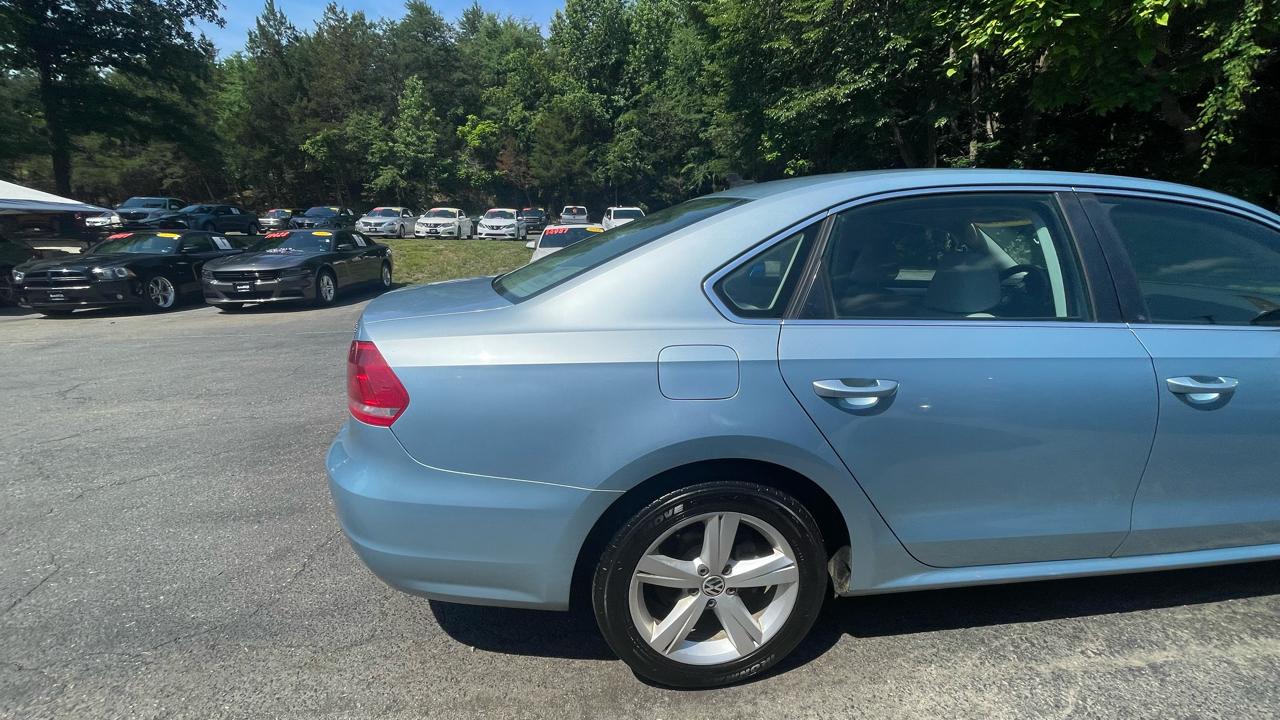 Volkswagen Passat  2013