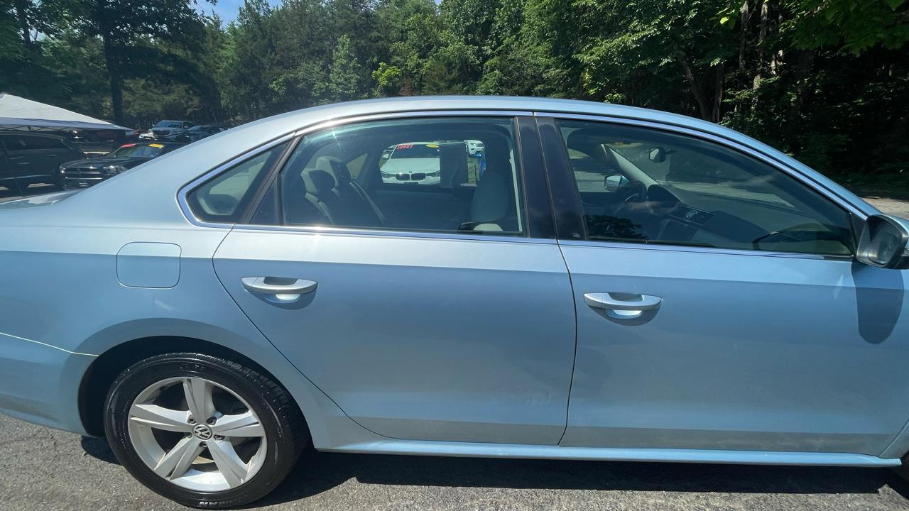 Volkswagen Passat  2013