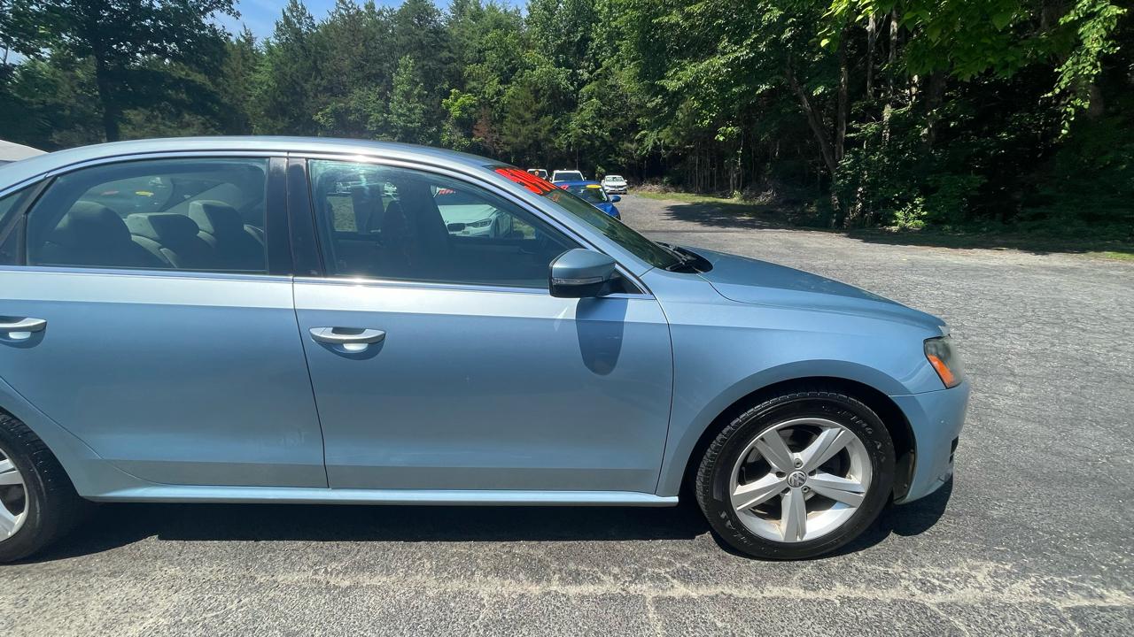 Volkswagen Passat  2013