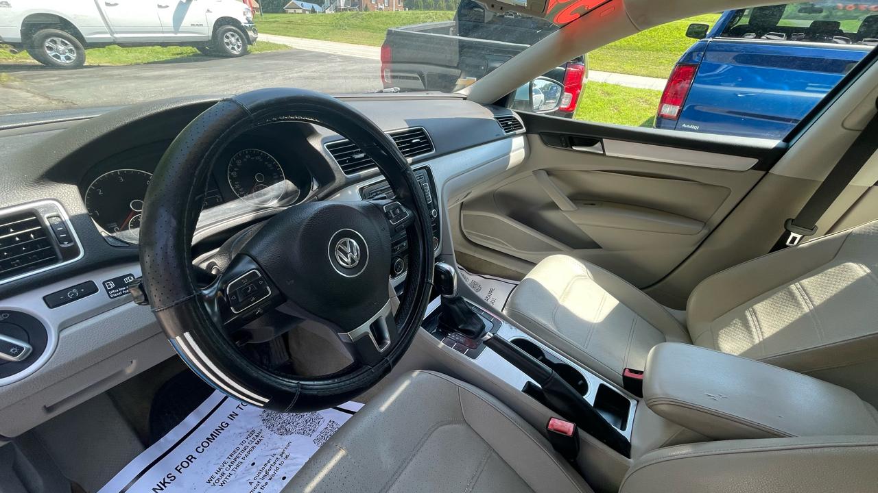 Volkswagen Passat  2013